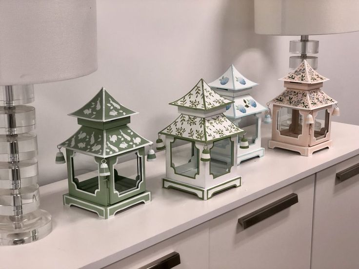 Grass Green & White Bunny Pagoda Lantern