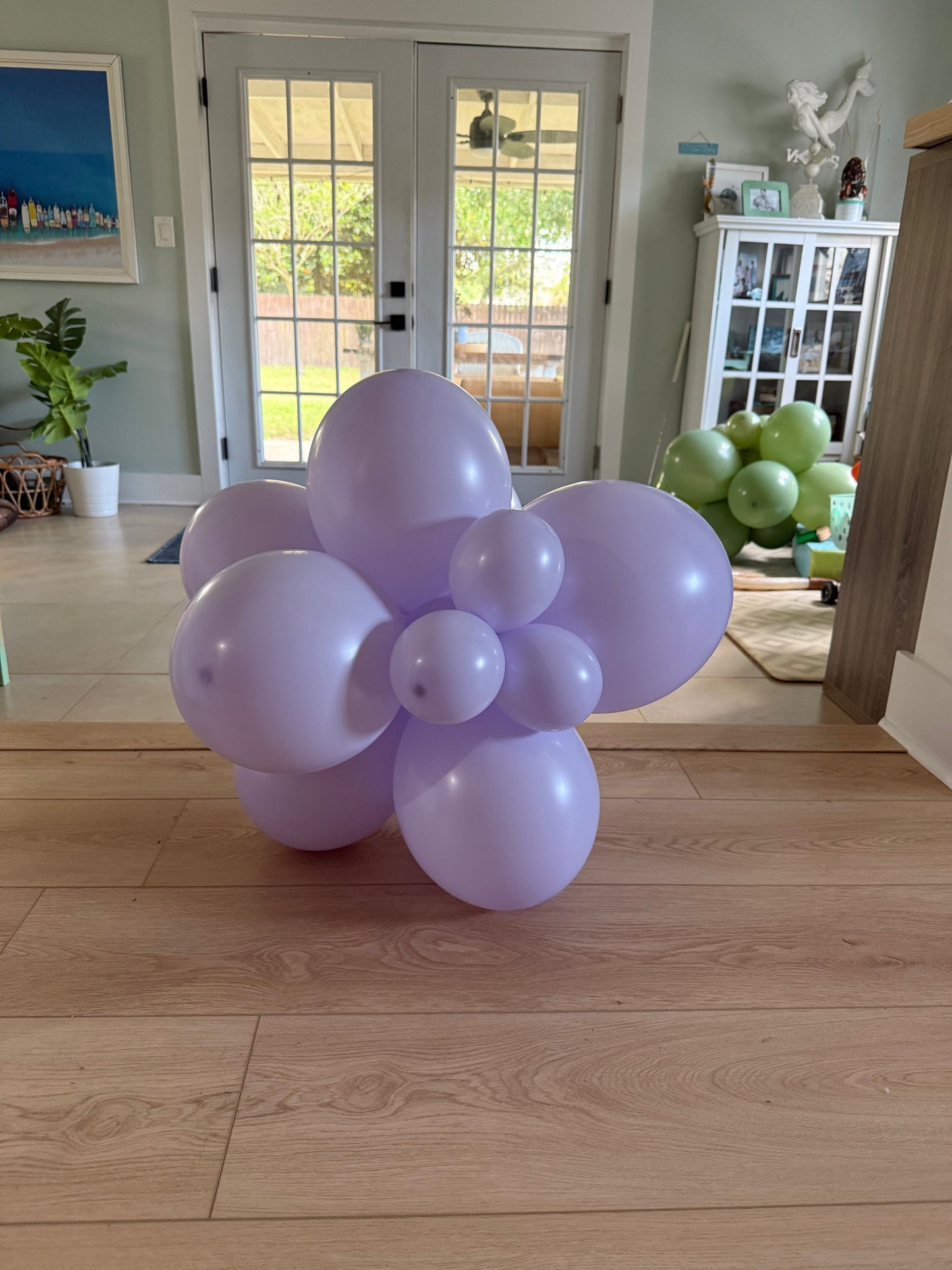 Premium Pastel Lilac Latex Balloon Cluster (5", 11” and 17”)
