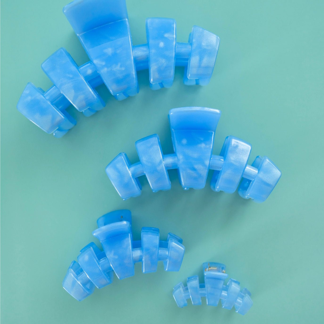 Classic Blue Lagoon Medium Claw Clip
