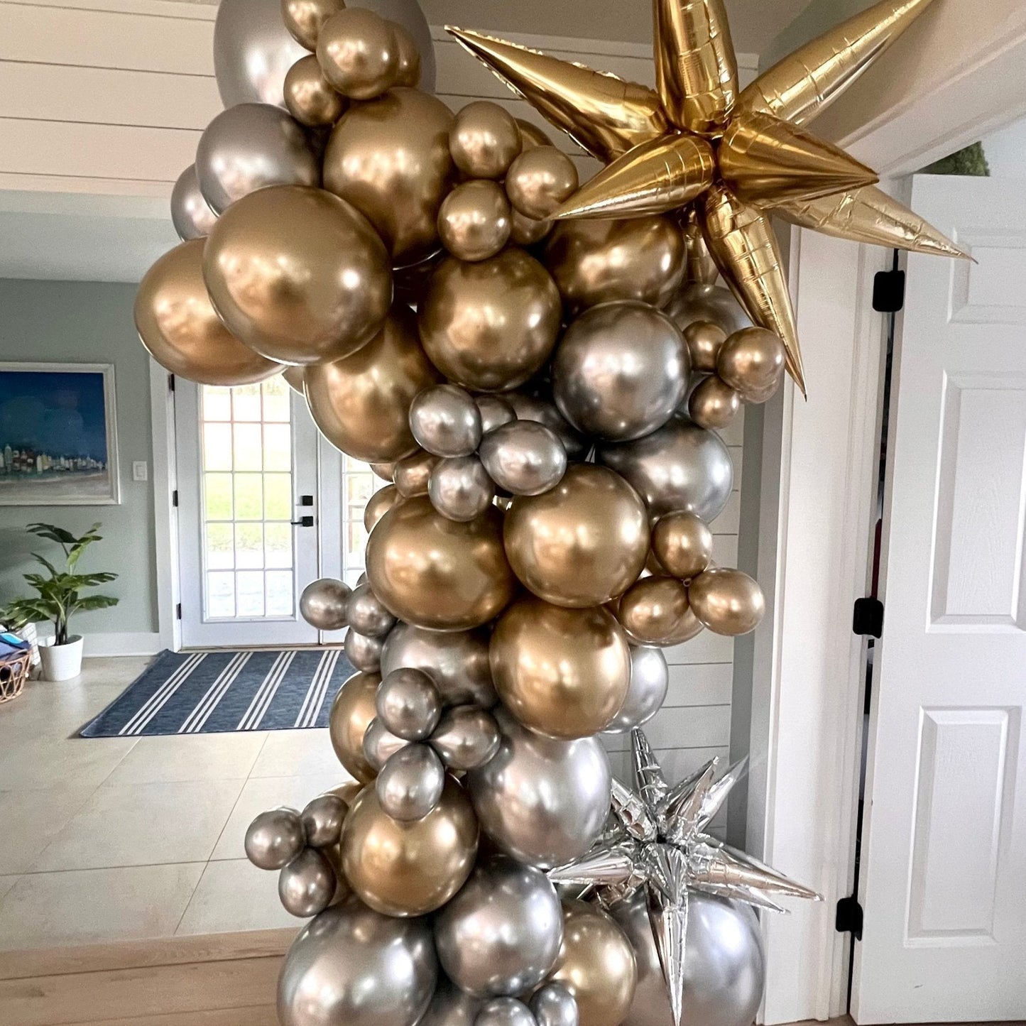Classic Glitz & Glam Silver & Gold Balloon Arch – 8ft