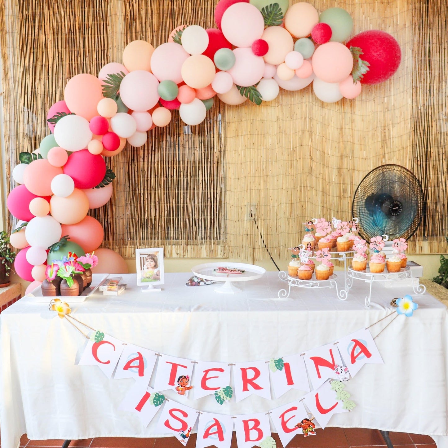 Premium Coral Latex Balloon Cluster (5", 11” and 17”)