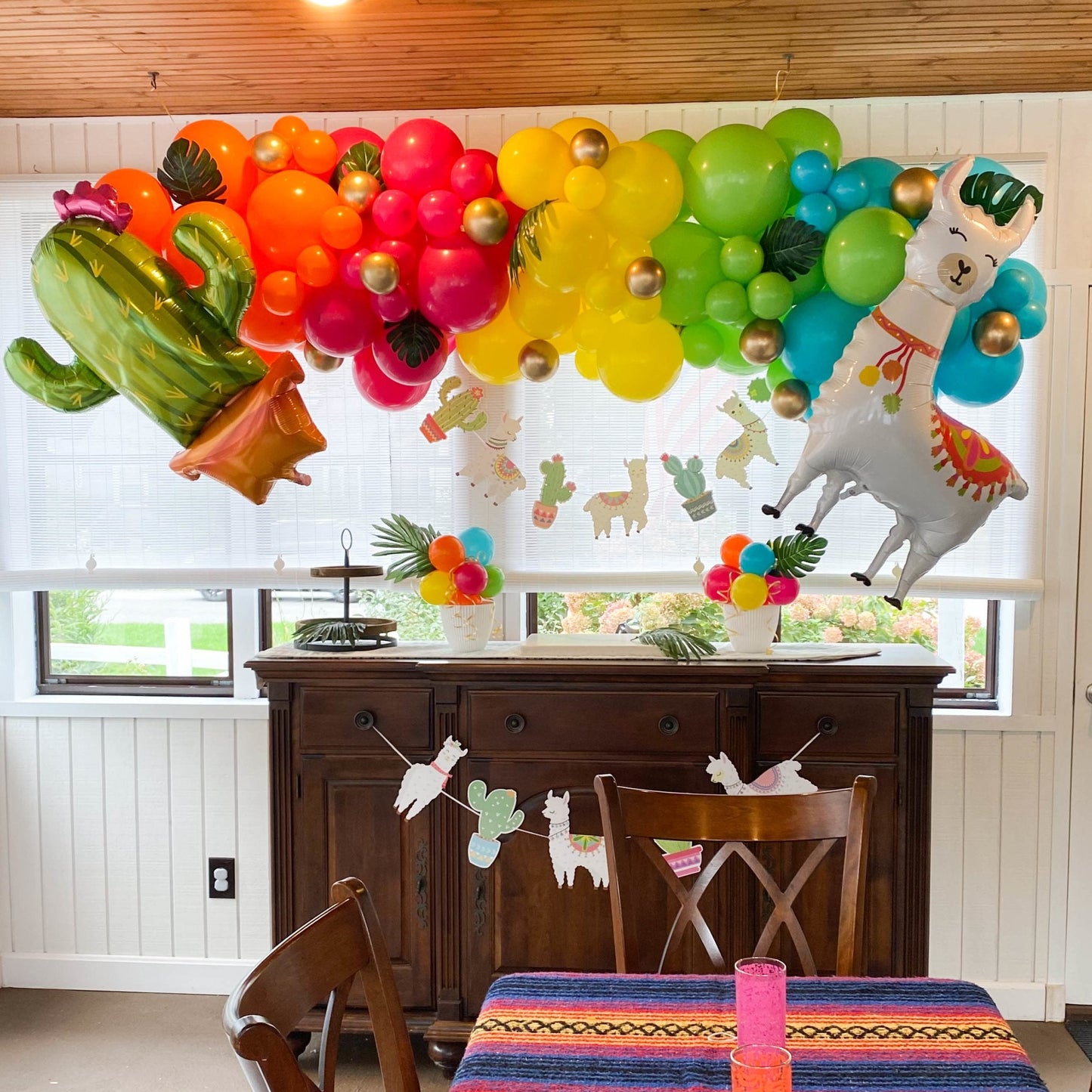 Premium Yellow Latex Balloon Cluster (5", 11” and 17”)