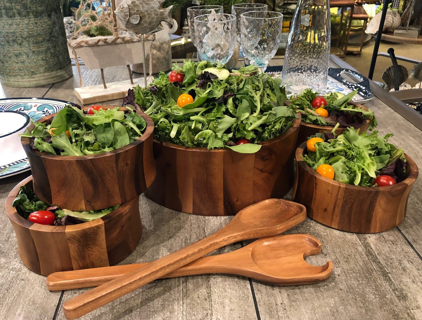 Large Salad Bowl with Servers and 4 Individuals - 328B7 - themonogram manor