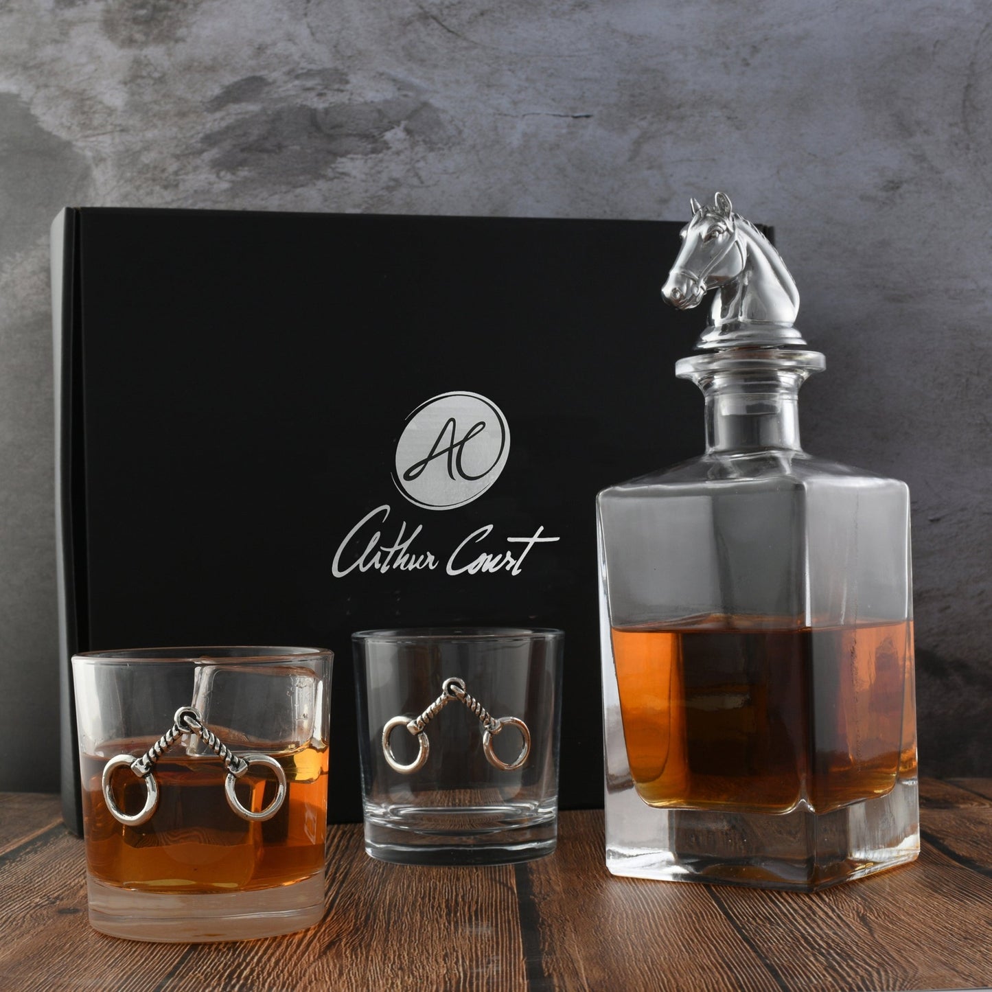 Equestrian Decanter Set with Glasses - themonogram manor