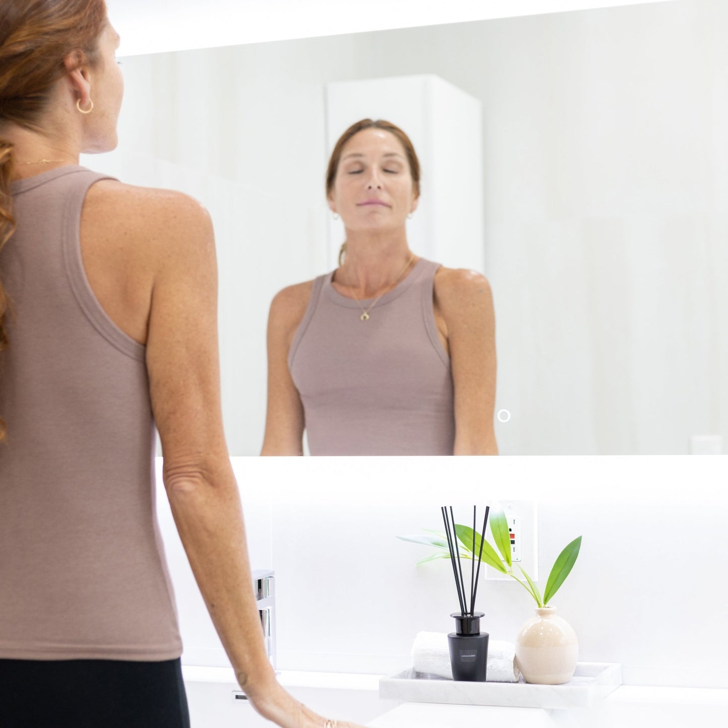 Iris Reed Diffuser - themonogram manor