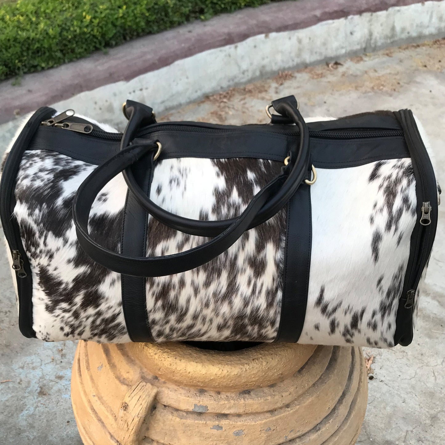 Pony Skin Bag: Luxury Cowhide Duffel, Roomy Travel Carry-On, Designer Luggage for Getaways