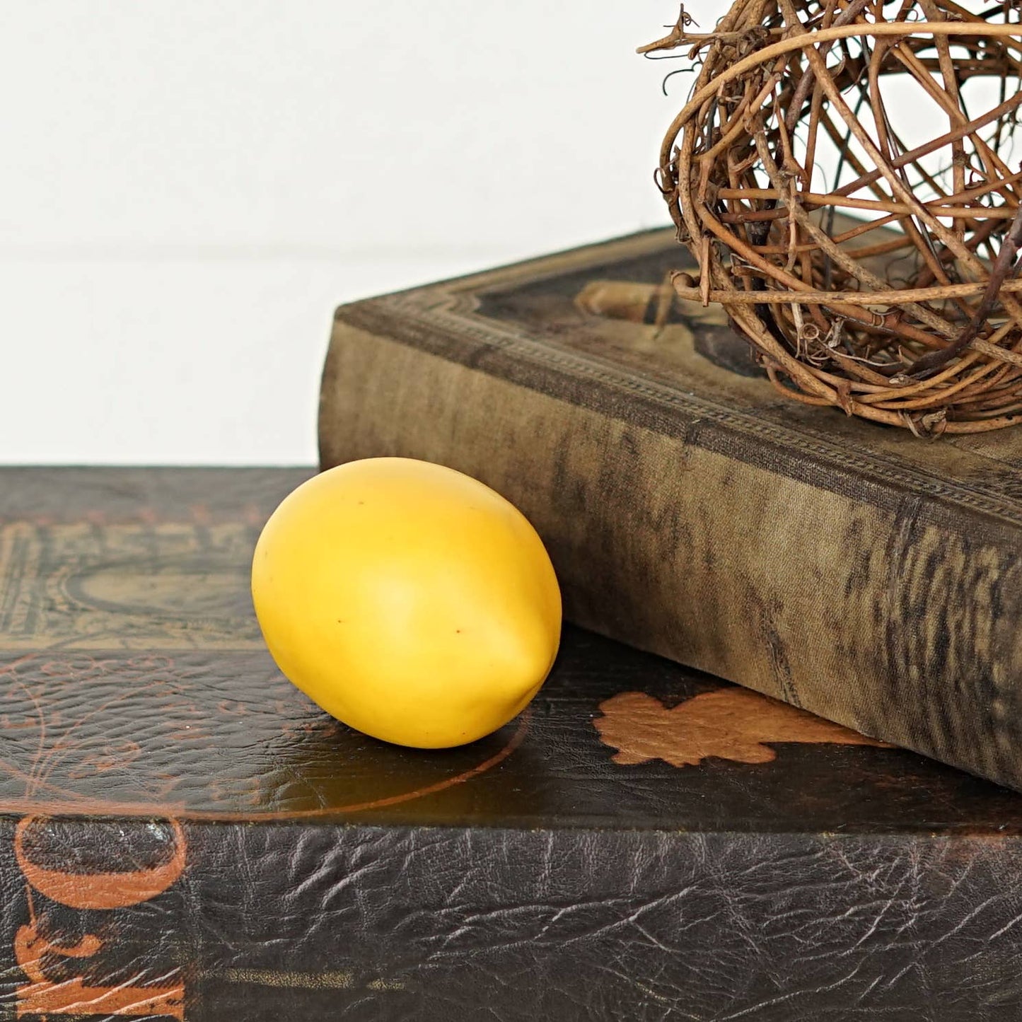 31226- 3in faux Lemon by piece-