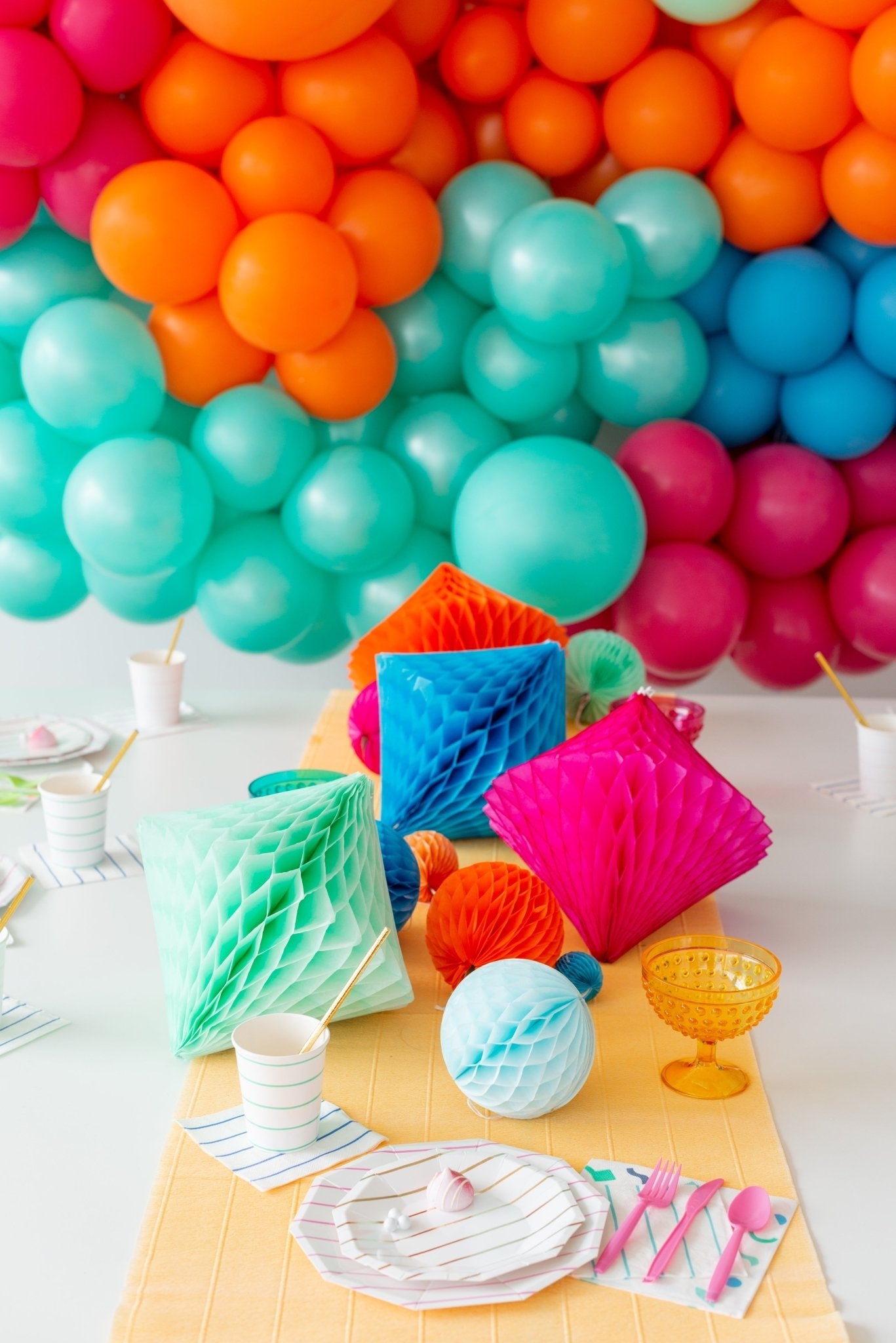 Aqua Green Striped Paper Cups