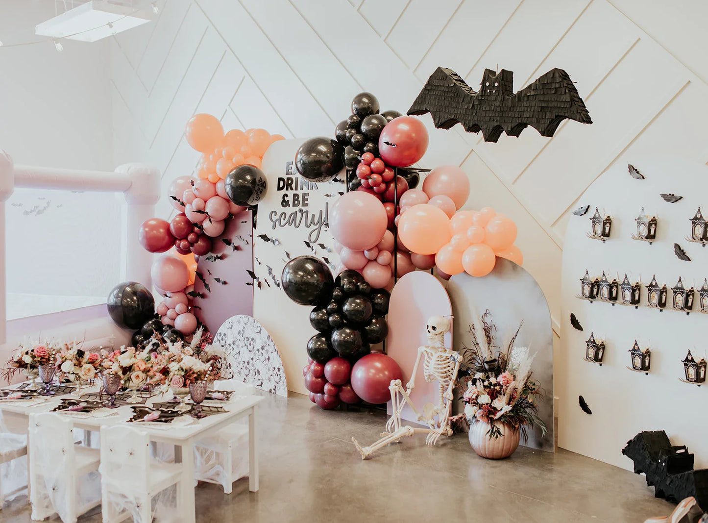 🦇 Freakin’ Bats Piñata – Handmade 42” Halloween Party Decoration & Candy Holder