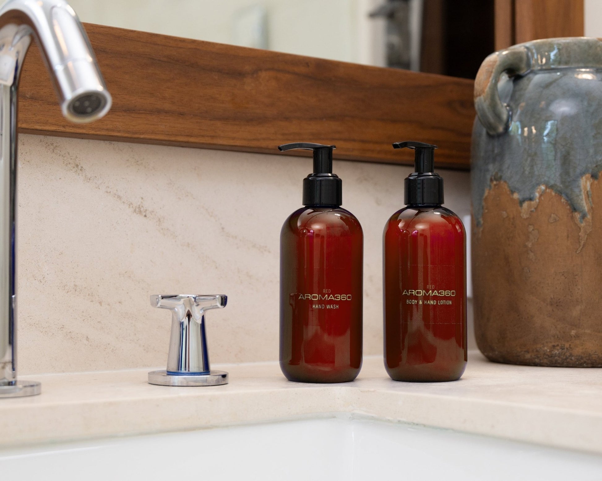 Red Body & Hand Wash - themonogram manor 