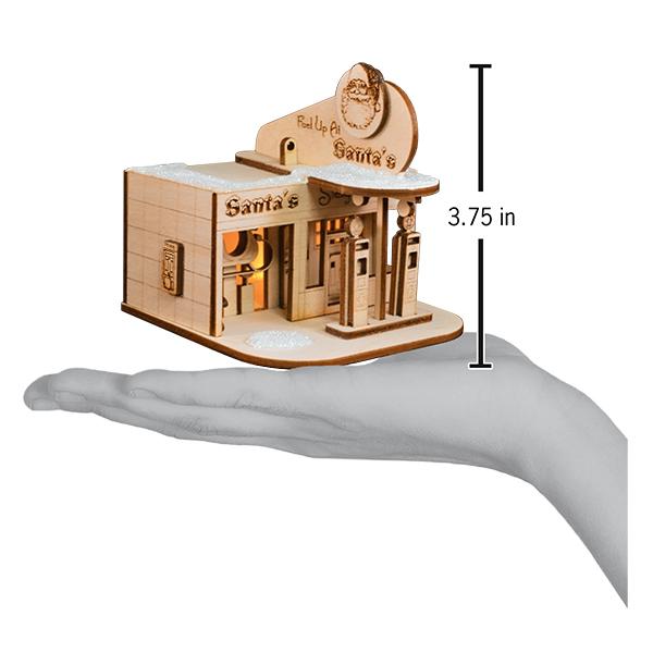 Santa's Sleigh Station Ornament - #themonogram manor #
