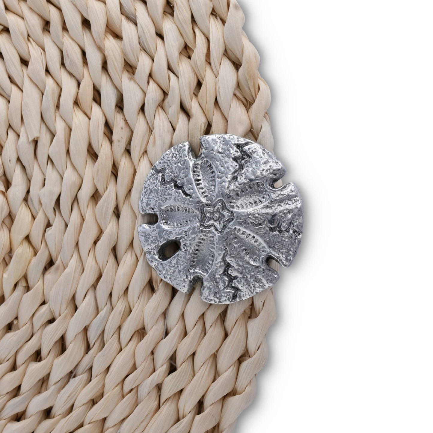 Sand Dollar Twisted Seagrass Placemats - set of 4 - themonogram manor 