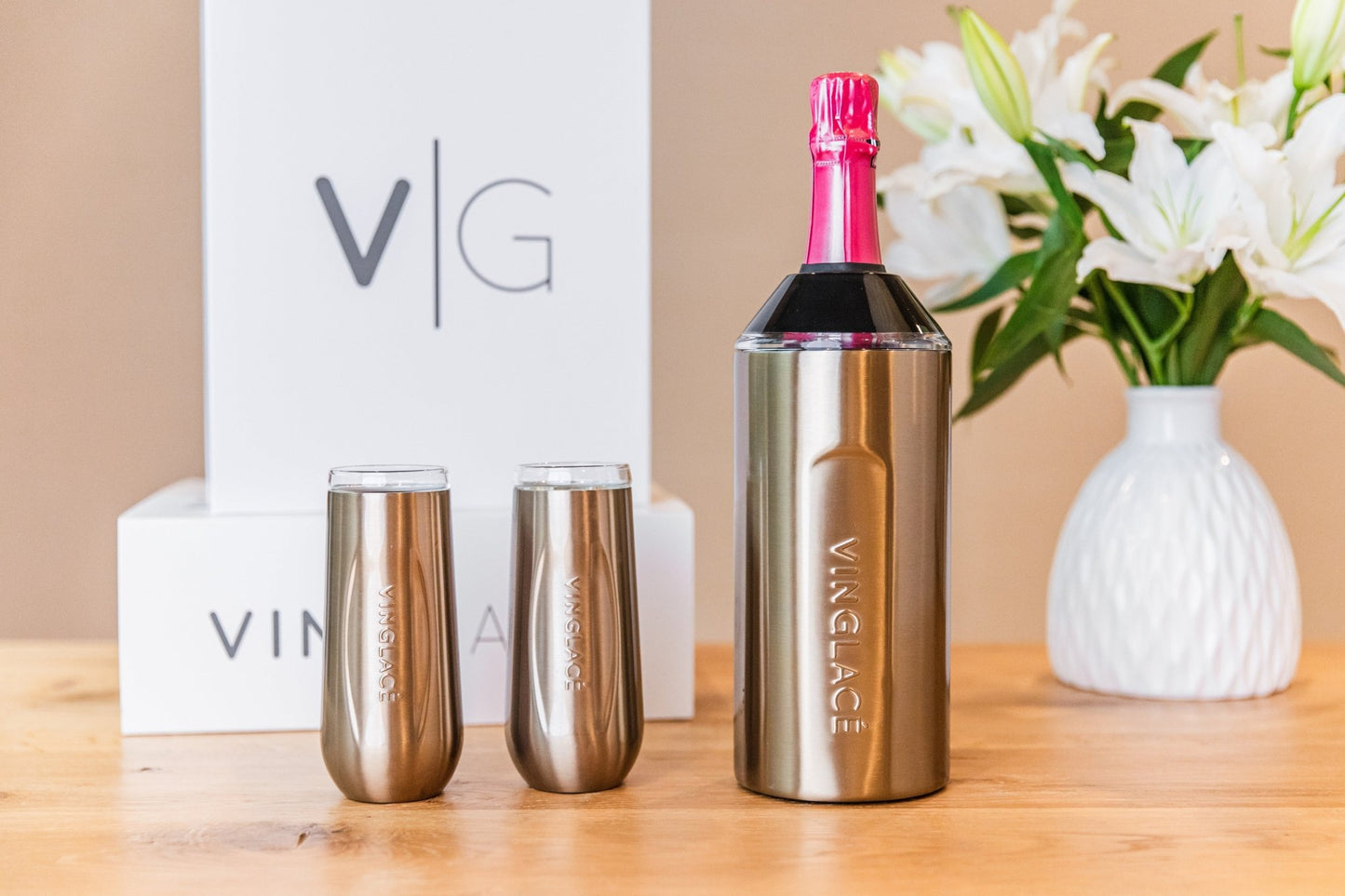 Champagne Gift Set - themonogram manor 