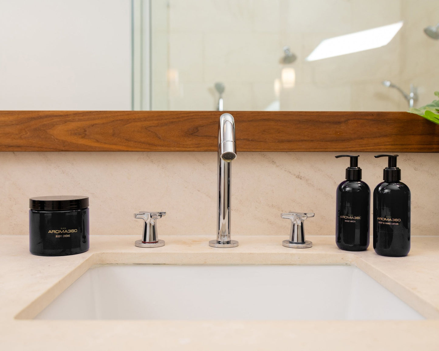 Black Body & Hand Wash - themonogram manor 