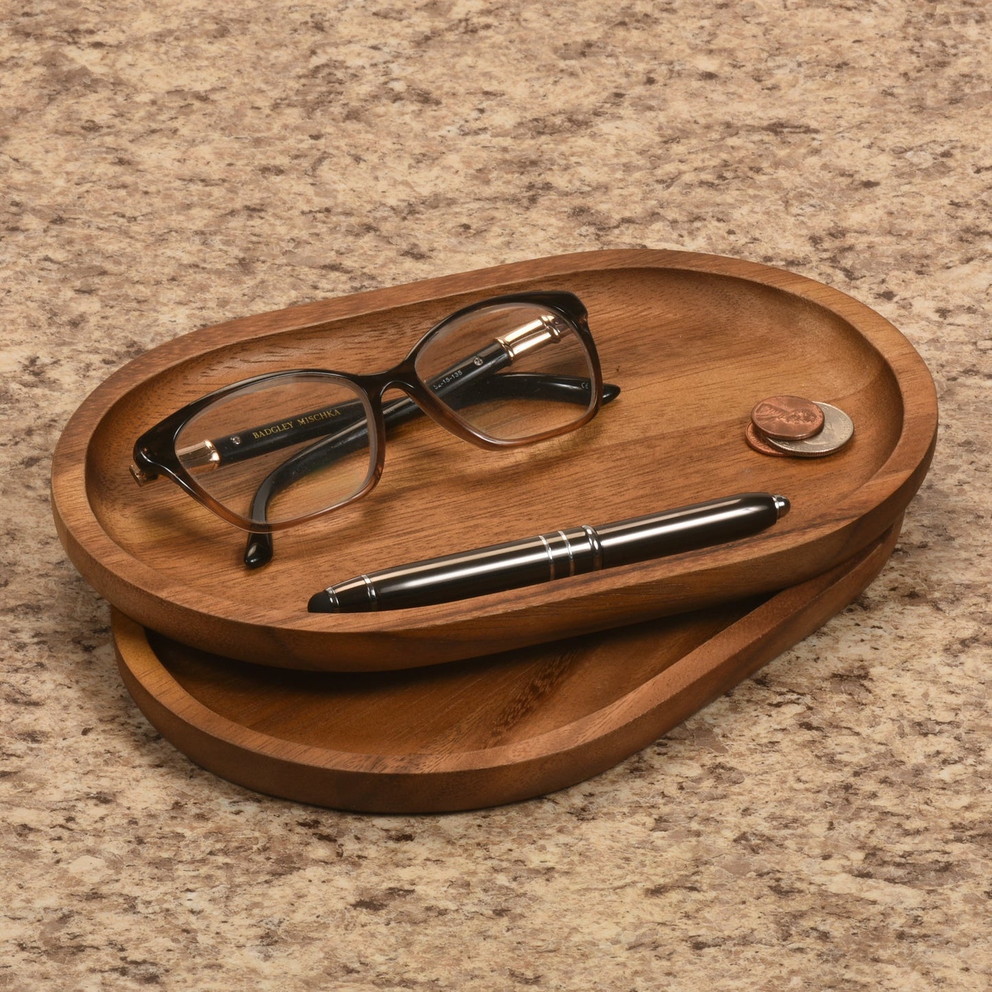 Oval Plates - themonogram manor 