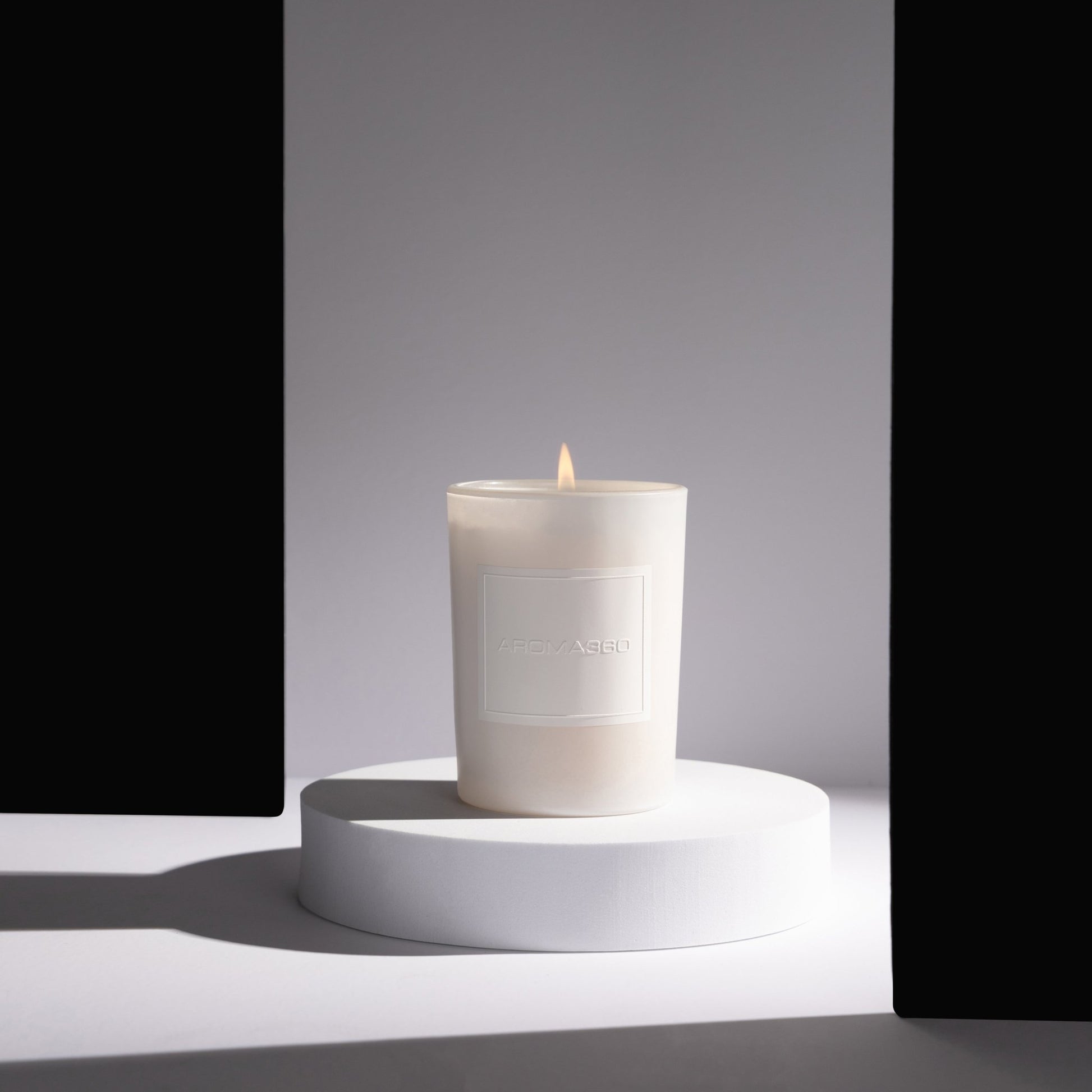Black Velvet Single - Wick Candle - themonogram manor 