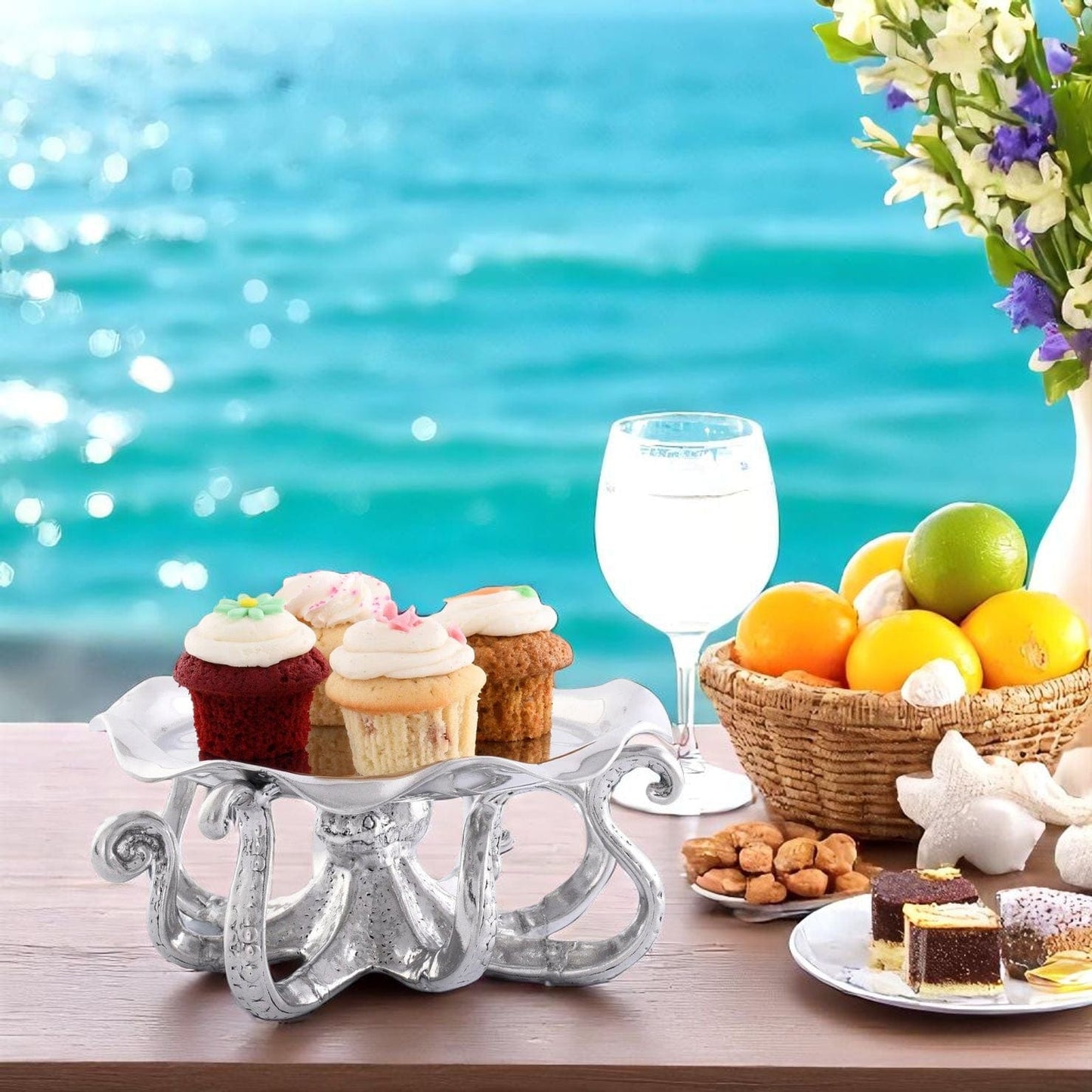 Octopus Treat / Cookie Stand - themonogram manor 