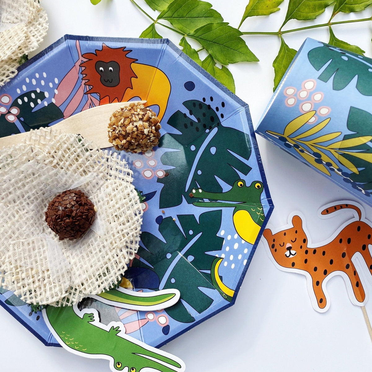 Tropical Animals Small Plates (Set of 8) - themonogram manor 