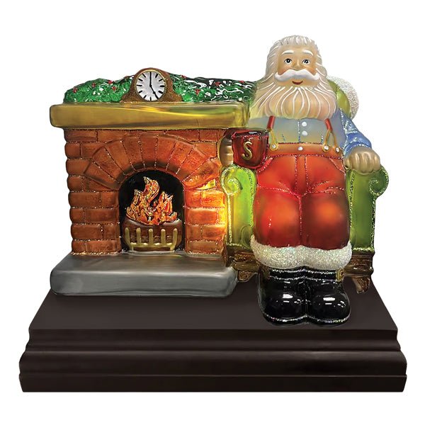 Santa At Hearth Light - themonogram manor 