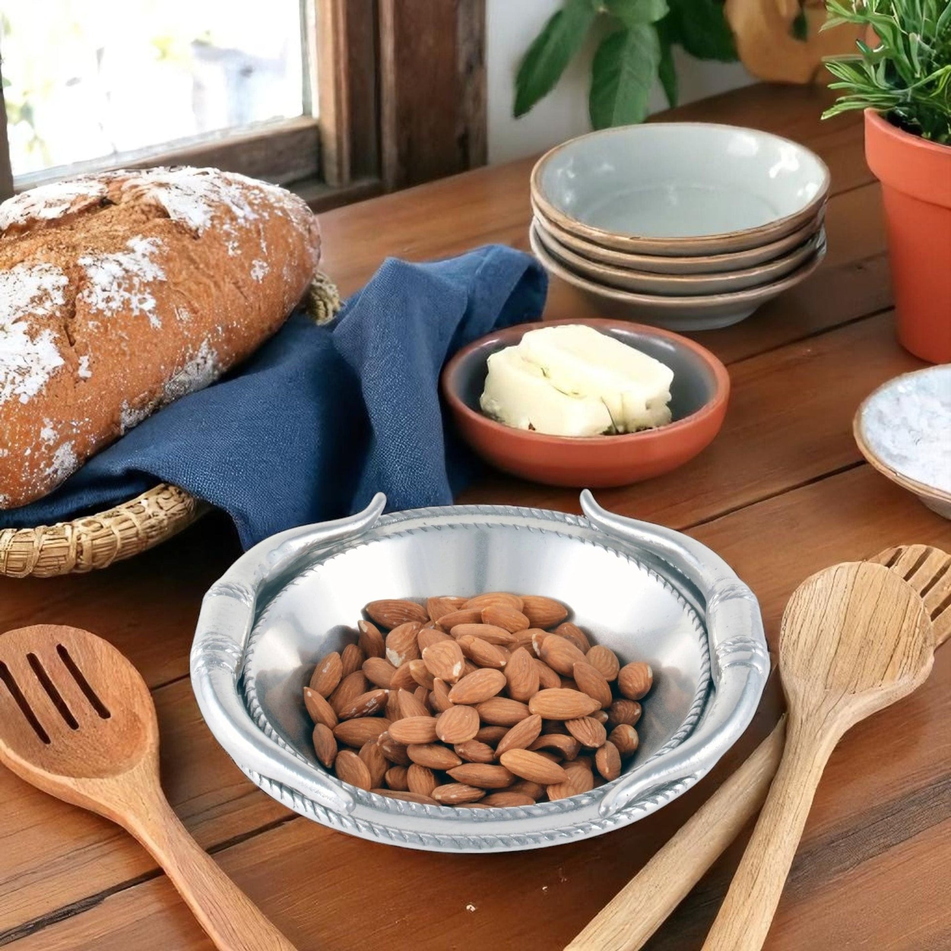 Longhorn 6 Bowl - themonogram manor 