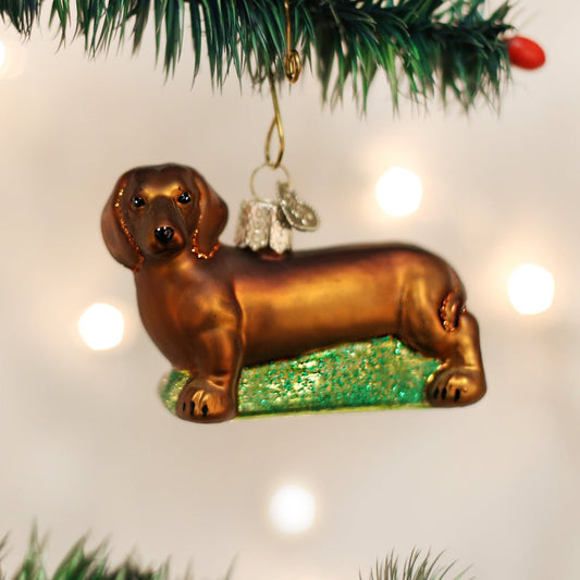 Dachshund Christmas Ornament - #themonogram manor #