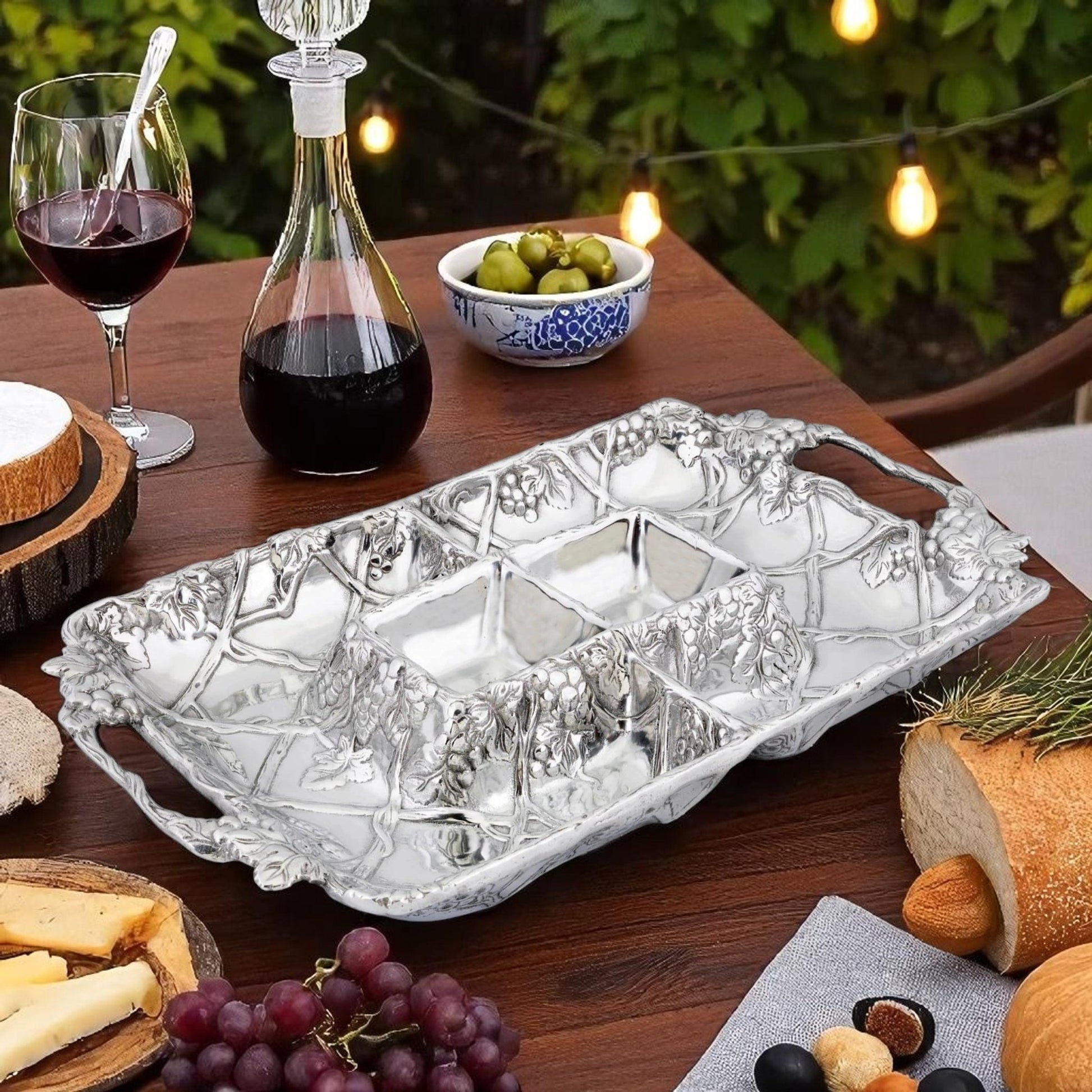Grape Entertainment Tray - themonogram manor 