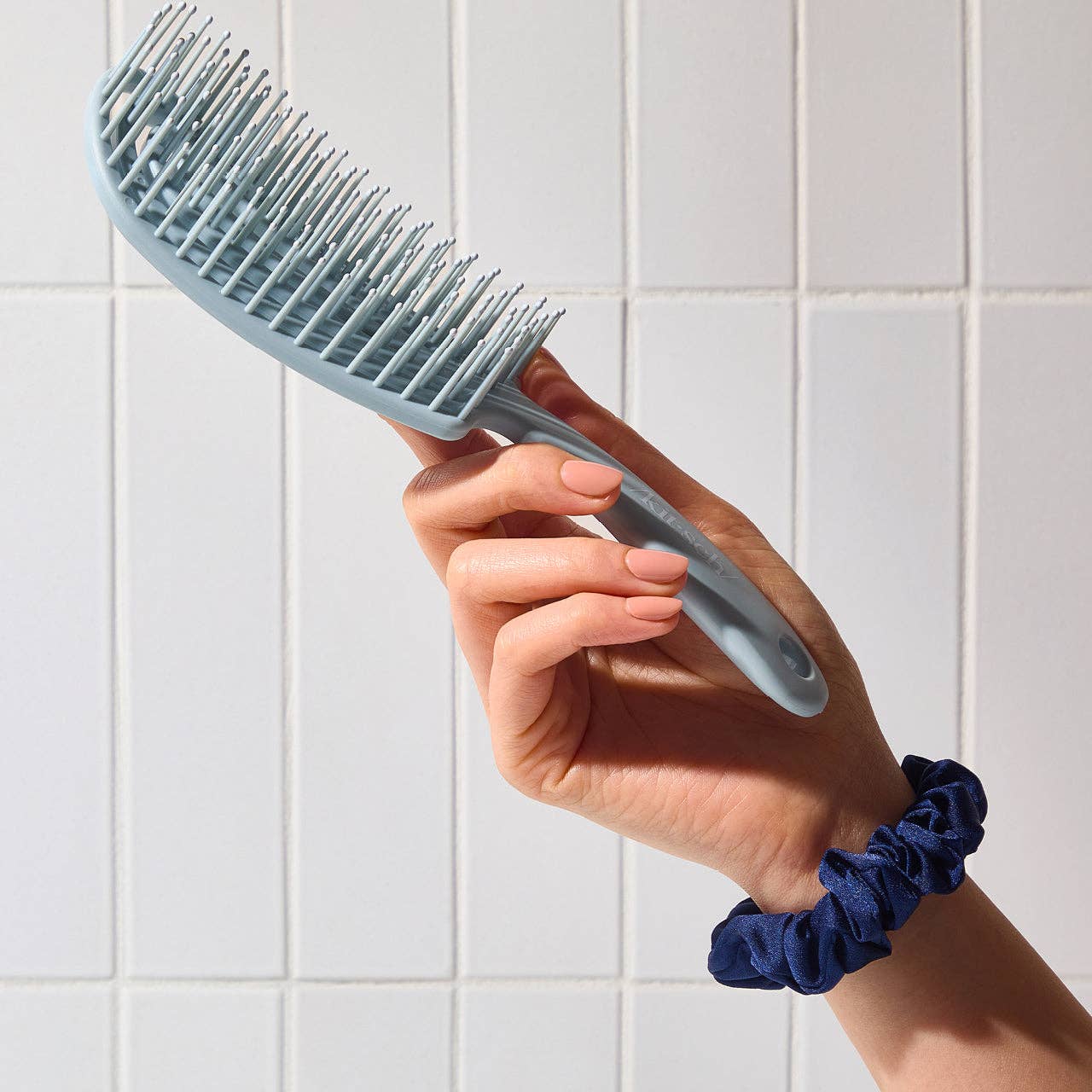 Detangling Flexi Brush - Haze Blue - themonogram manor 