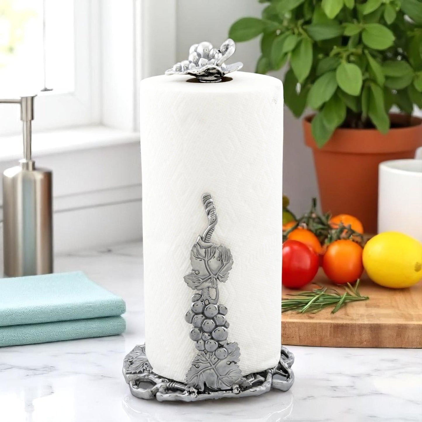 Grape Paper Towel Holder - themonogram manor 