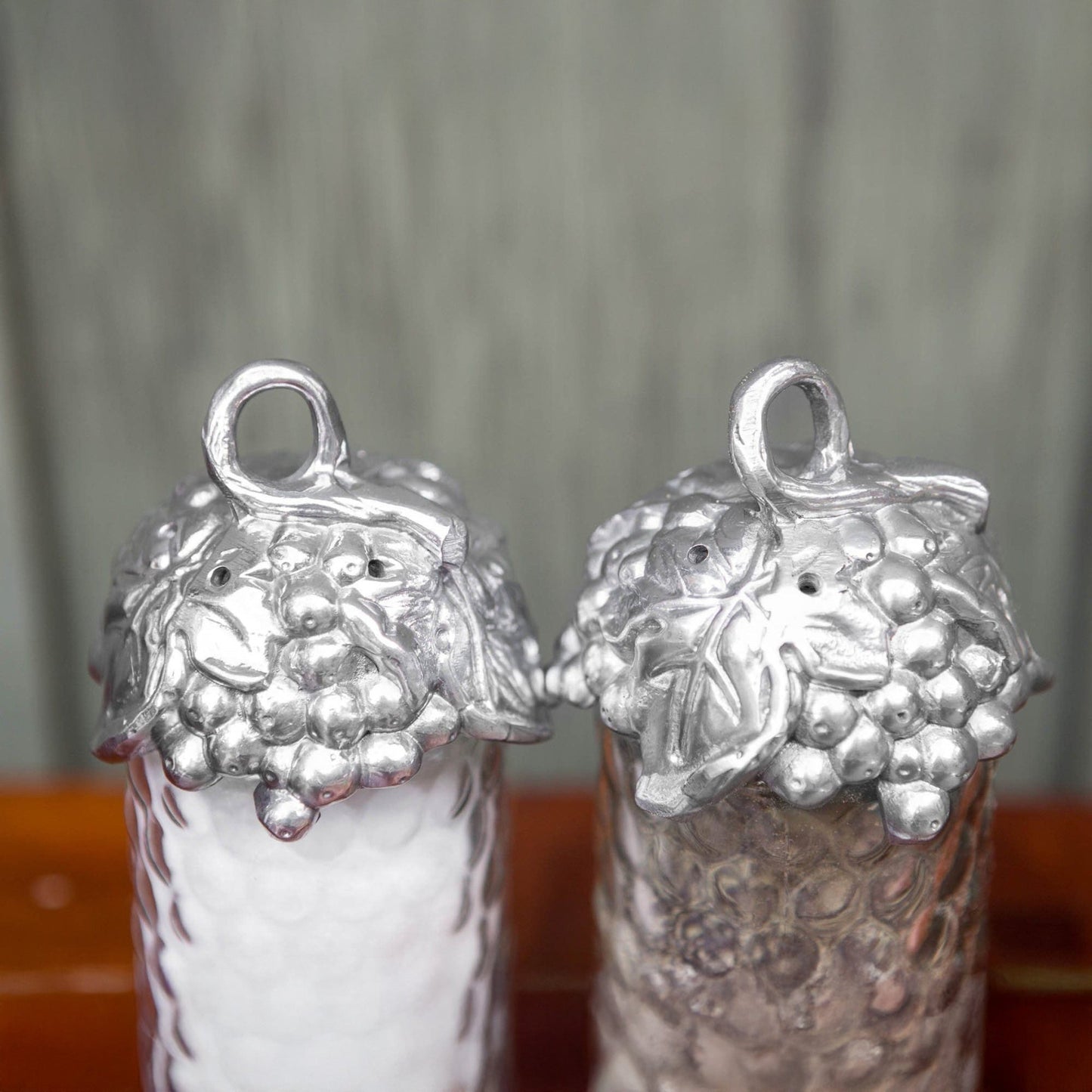 Grape Salt and Pepper Set - themonogram manor 