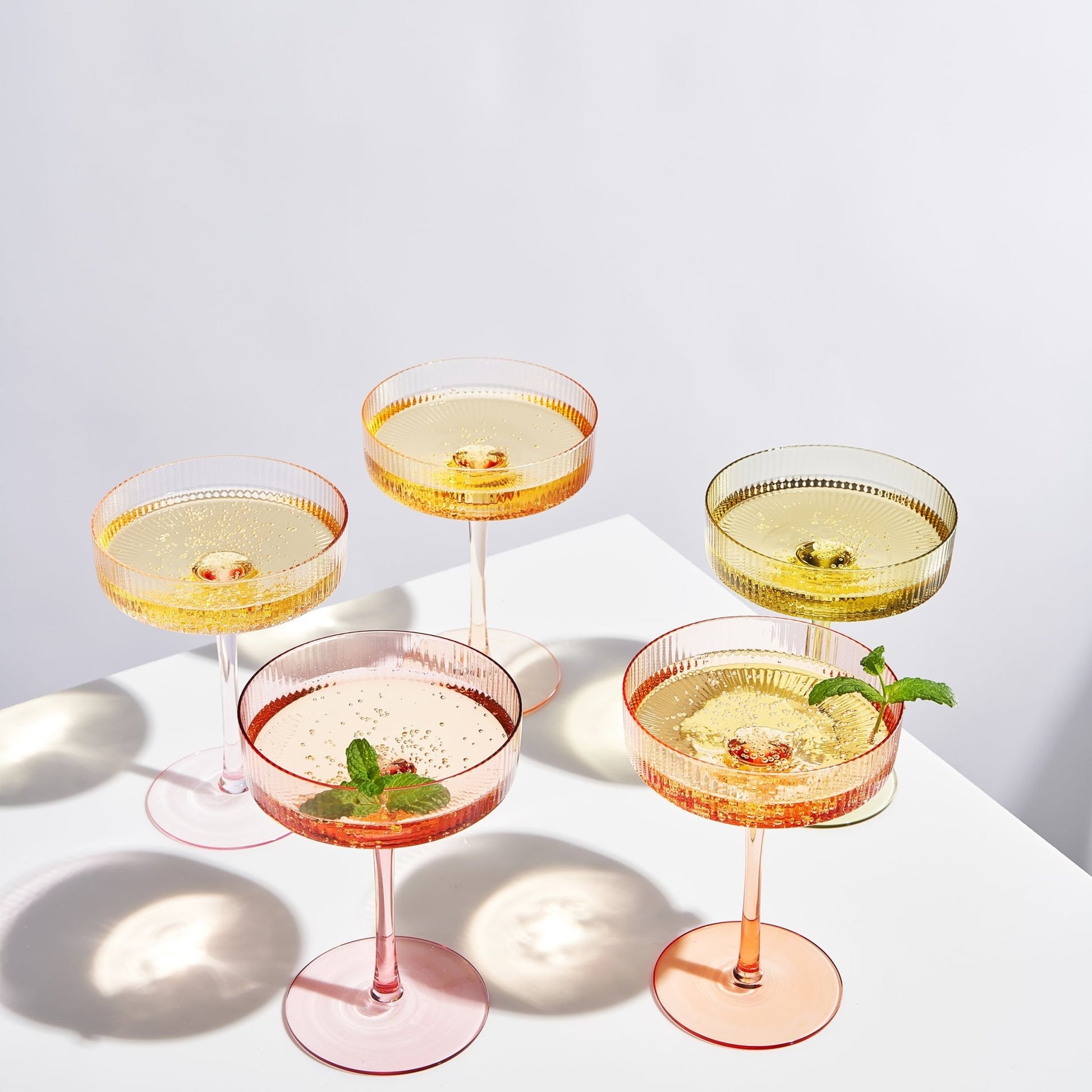 Como Ribbed Champagne Coupe Cocktail Glassware, Set of 5 - themonogram manor 