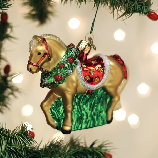 Horse With Wreath Ornament - #themonogram manor #