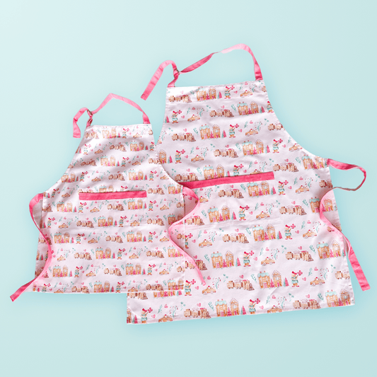 Gingerbread Village Apron | Mommy + Me - themonogram manor 