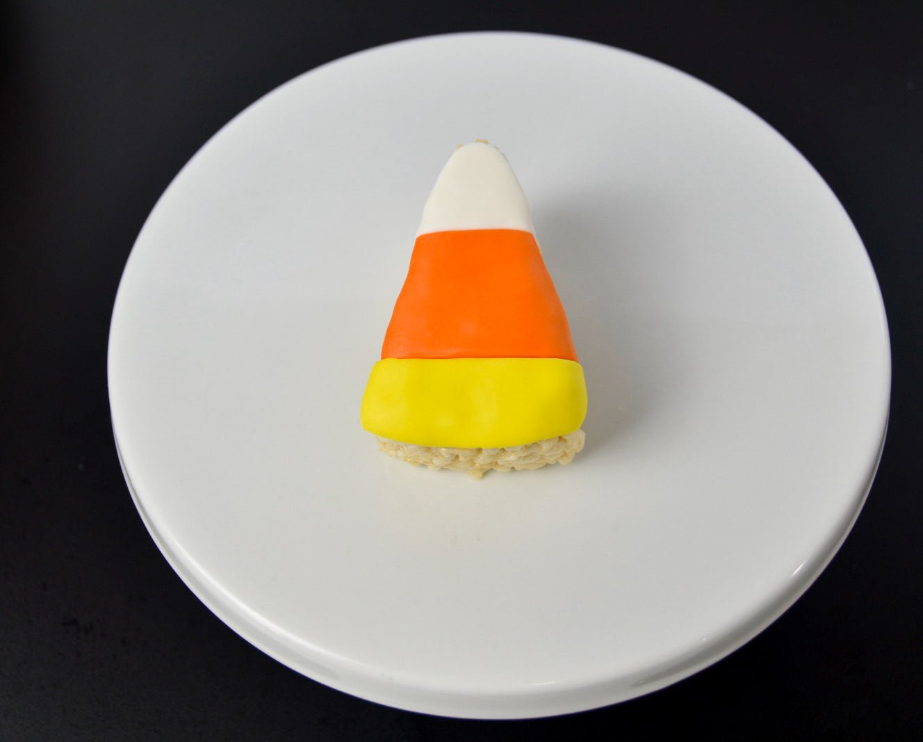 Halloween Candy Corn Rice Crispie Treats - themonogram manor 