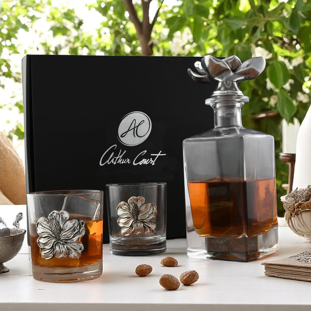 Magnolia Decanter Set with Glasses - themonogram manor 