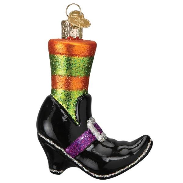 Witches Shoe Ornament - #themonogram manor #