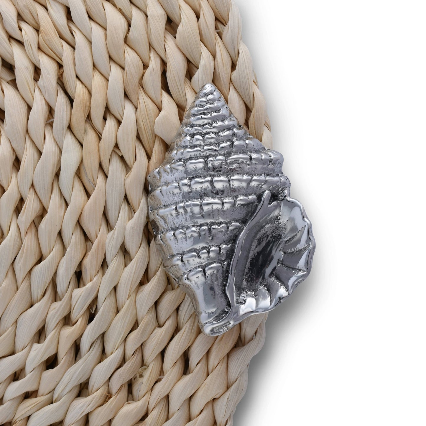 Sea Shell Twisted Seagrass Placemats - set of 4 - themonogram manor 
