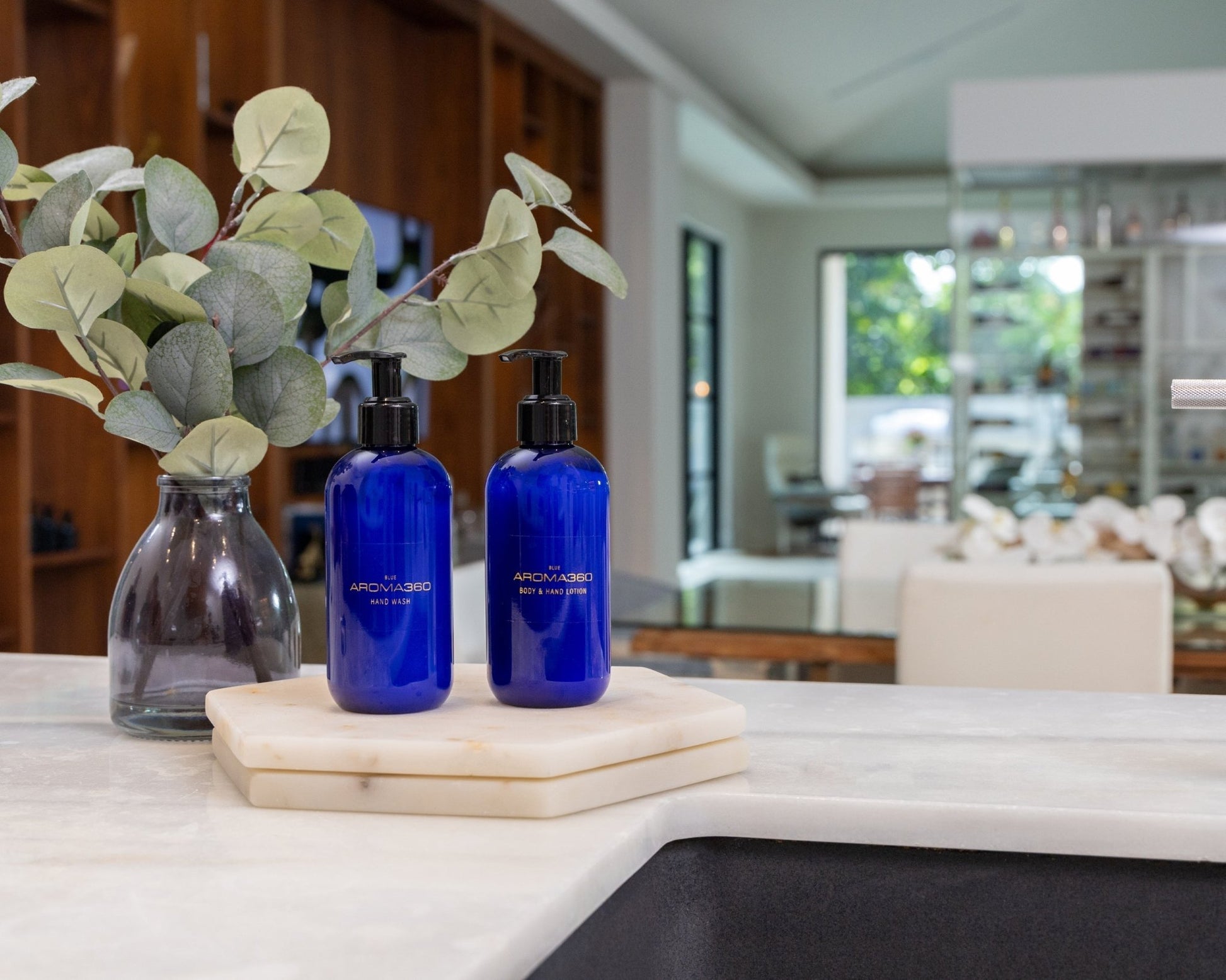 Blue Body & Hand Lotion - themonogram manor 