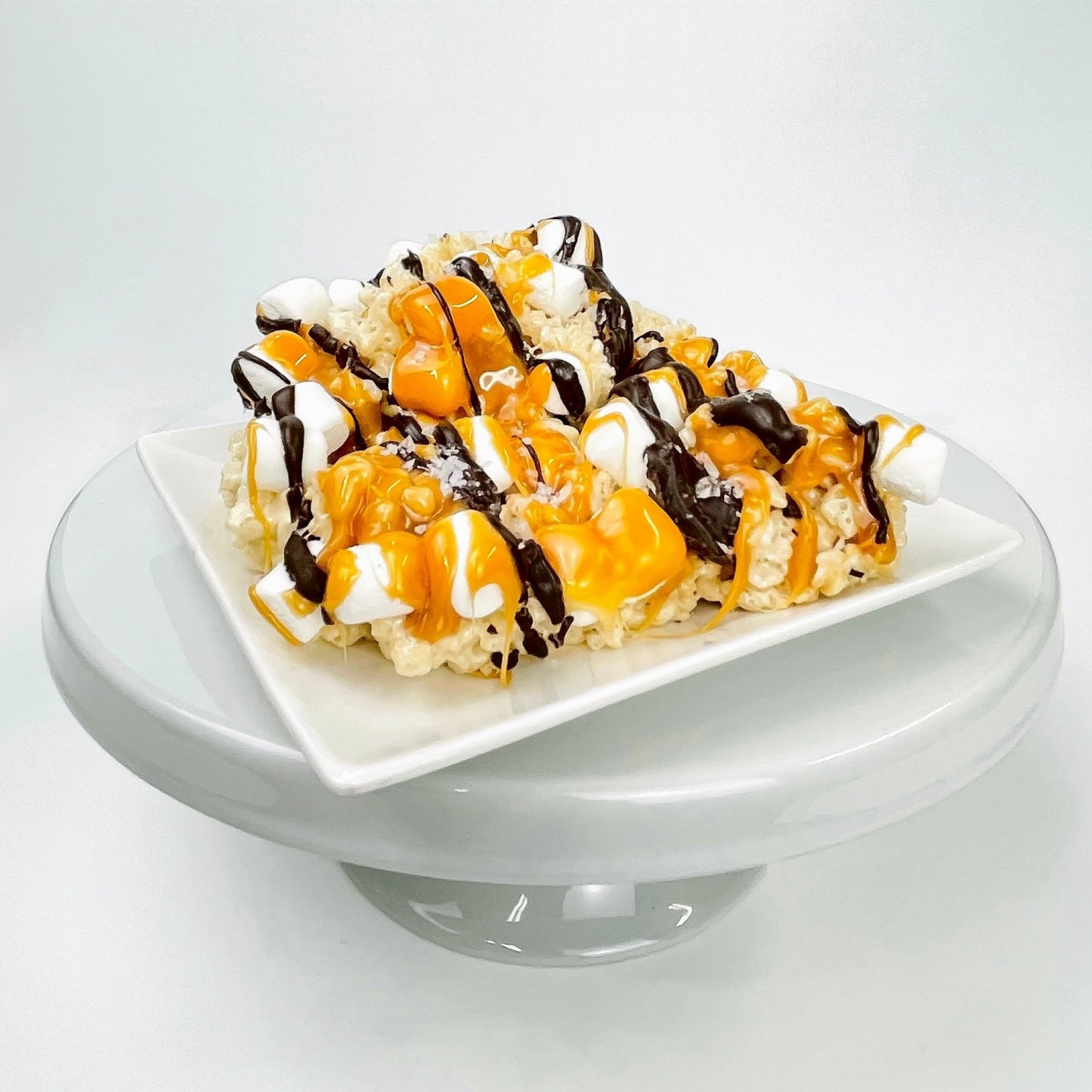 "Clusters" Original Dark Chocolate, Caramel & Sea Salt Crispie Mix Clusters - themonogram manor 