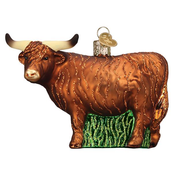 Highland Cow Christmas Ornament - #themonogram manor #