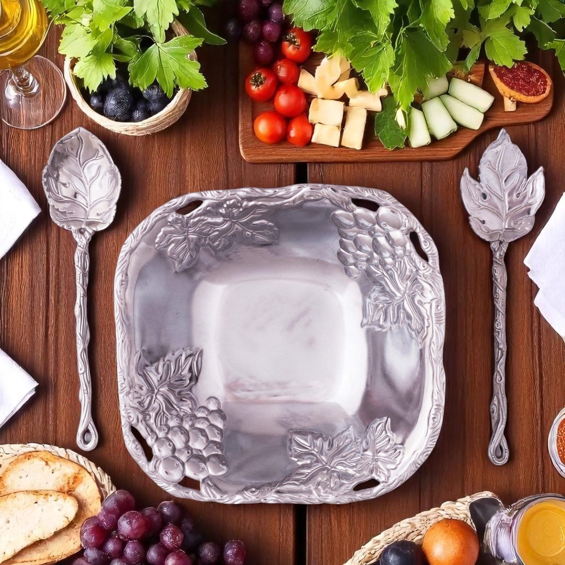 Grape Salad Set 3-Pc - themonogram manor 
