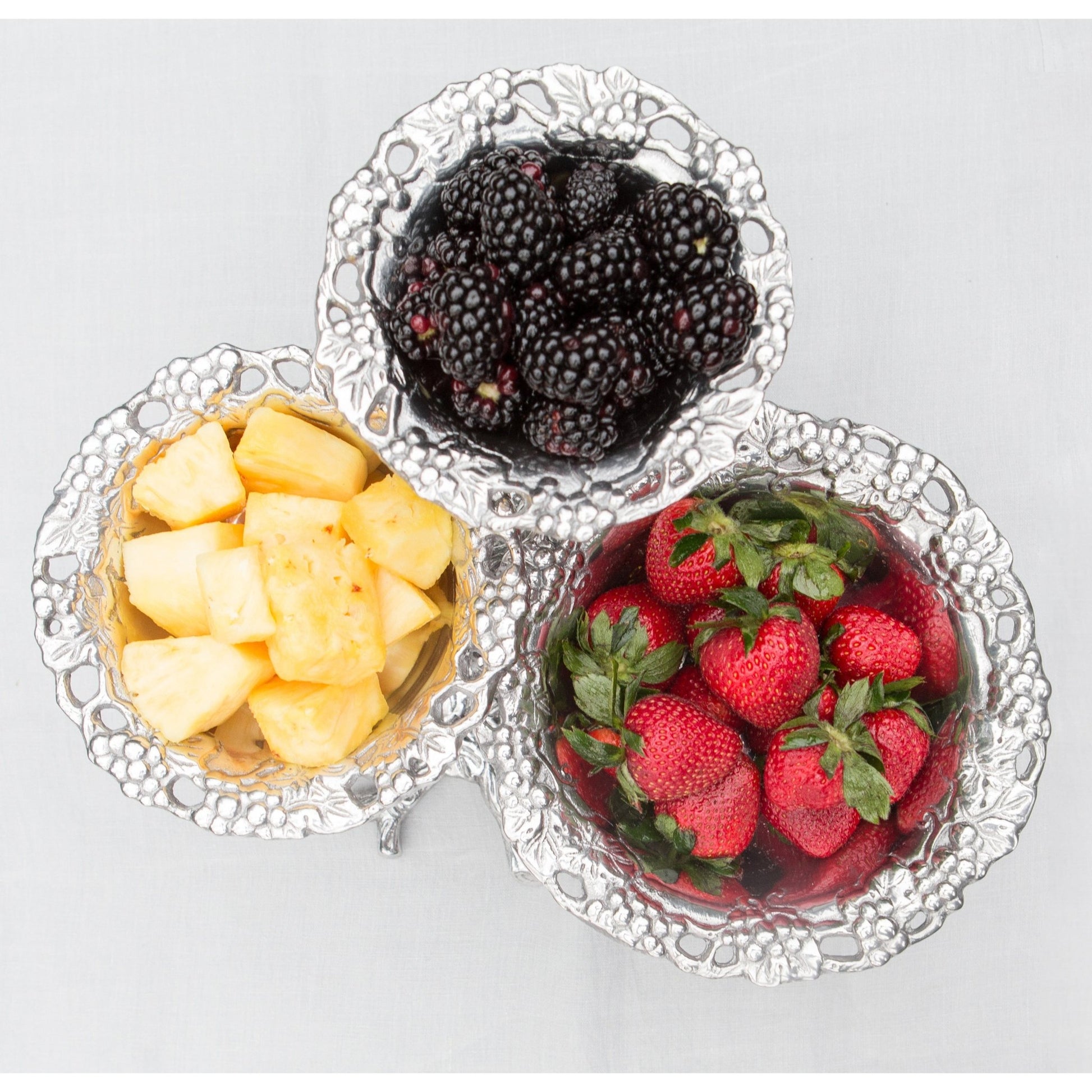 Grape 3-Tiered Bowl - themonogram manor 