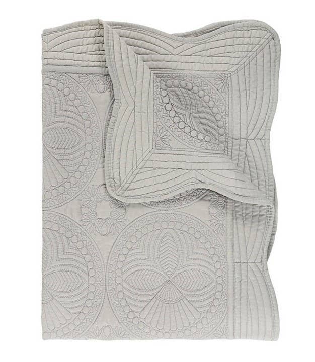 Heirloom Quilt - Baby Quilt Blanket Monogram - themonogram manor 