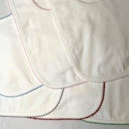 Picot Trim /Bib Newborn, Baby Gift, Embroidery, Monogram - themonogram manor 