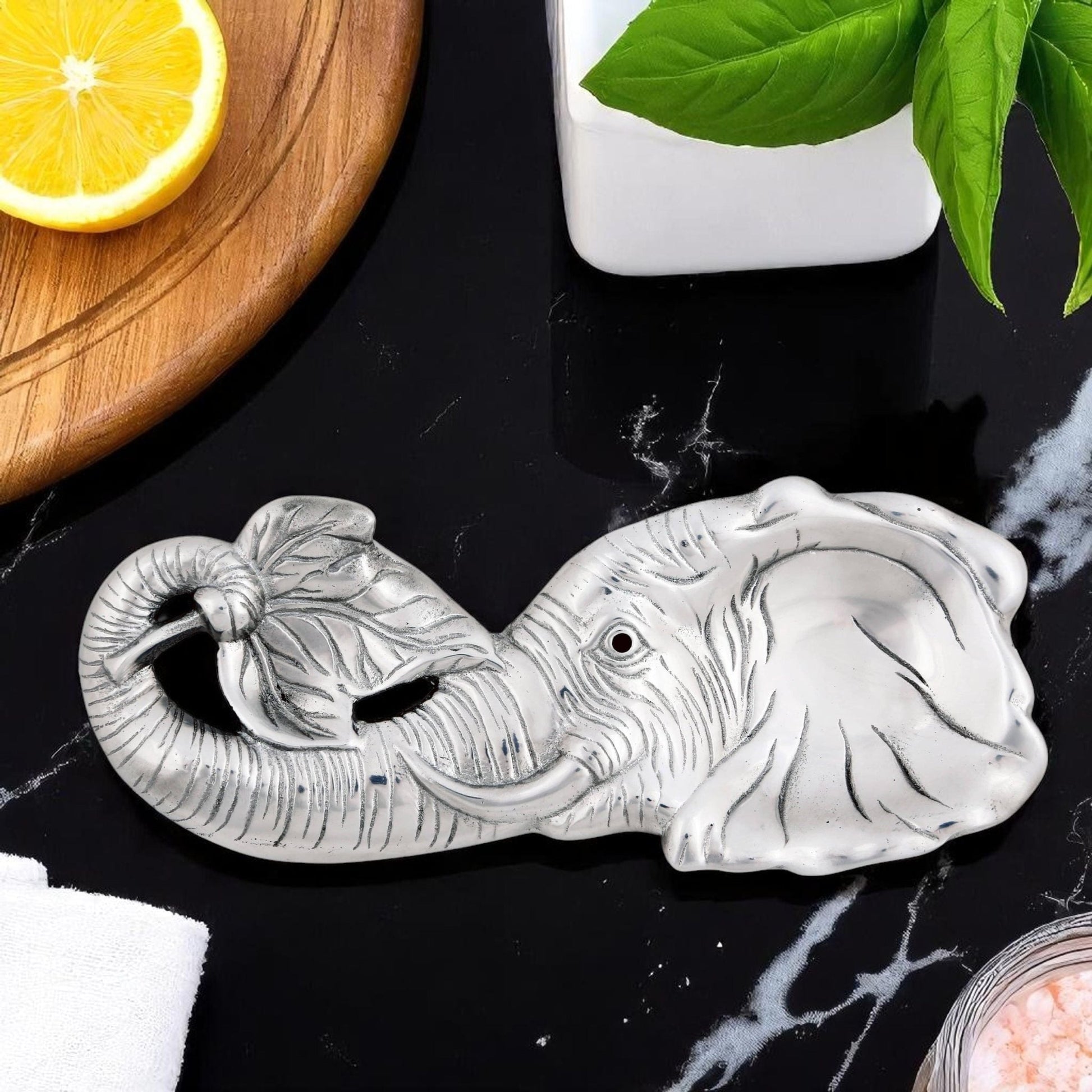 Elephant Spoon Rest - themonogram manor 