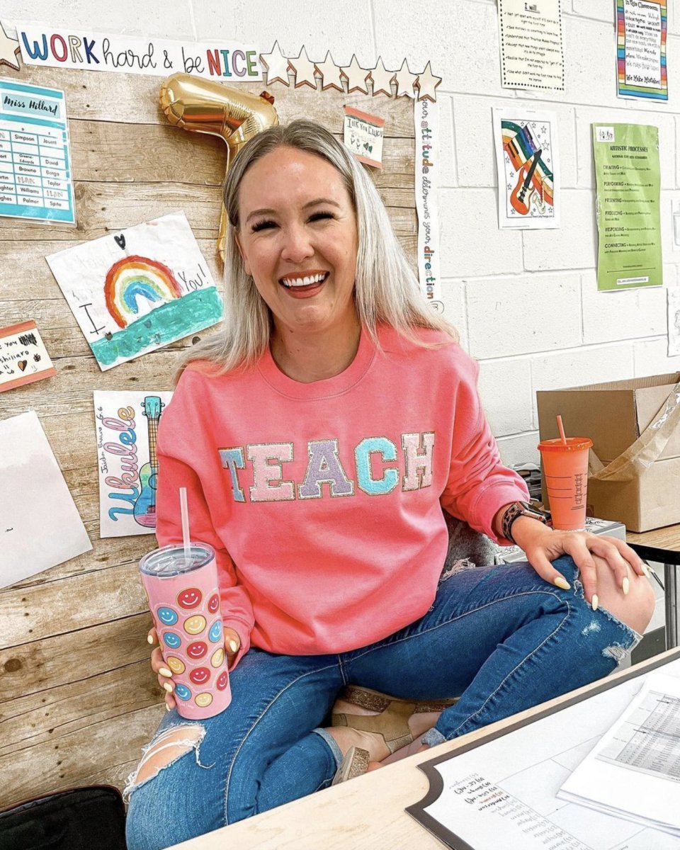 Teach Letter Patch Crewneck Sweatshirt - themonogram manor 