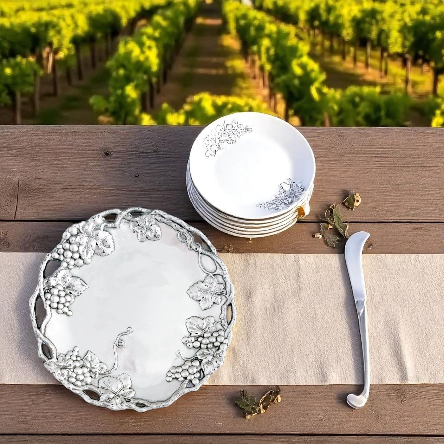 Grape Round Tray 15 - themonogram manor 