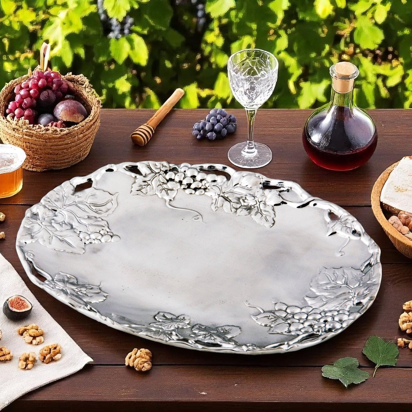 Grape Oval Platter - themonogram manor 