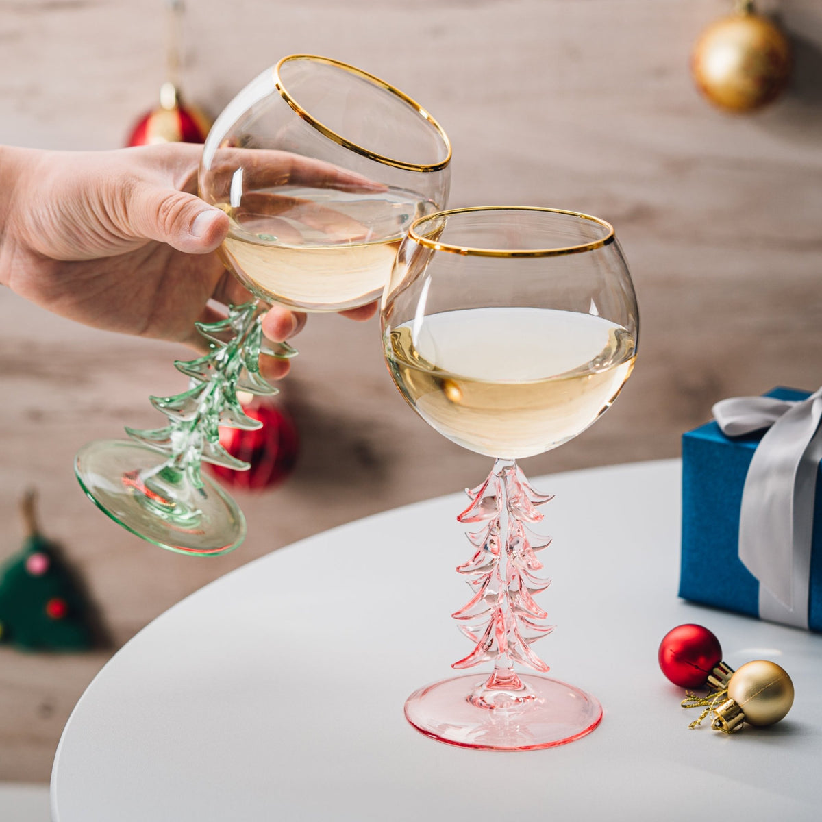 Natale Stemmed Wine Glassware, Set of 2 - themonogram manor 