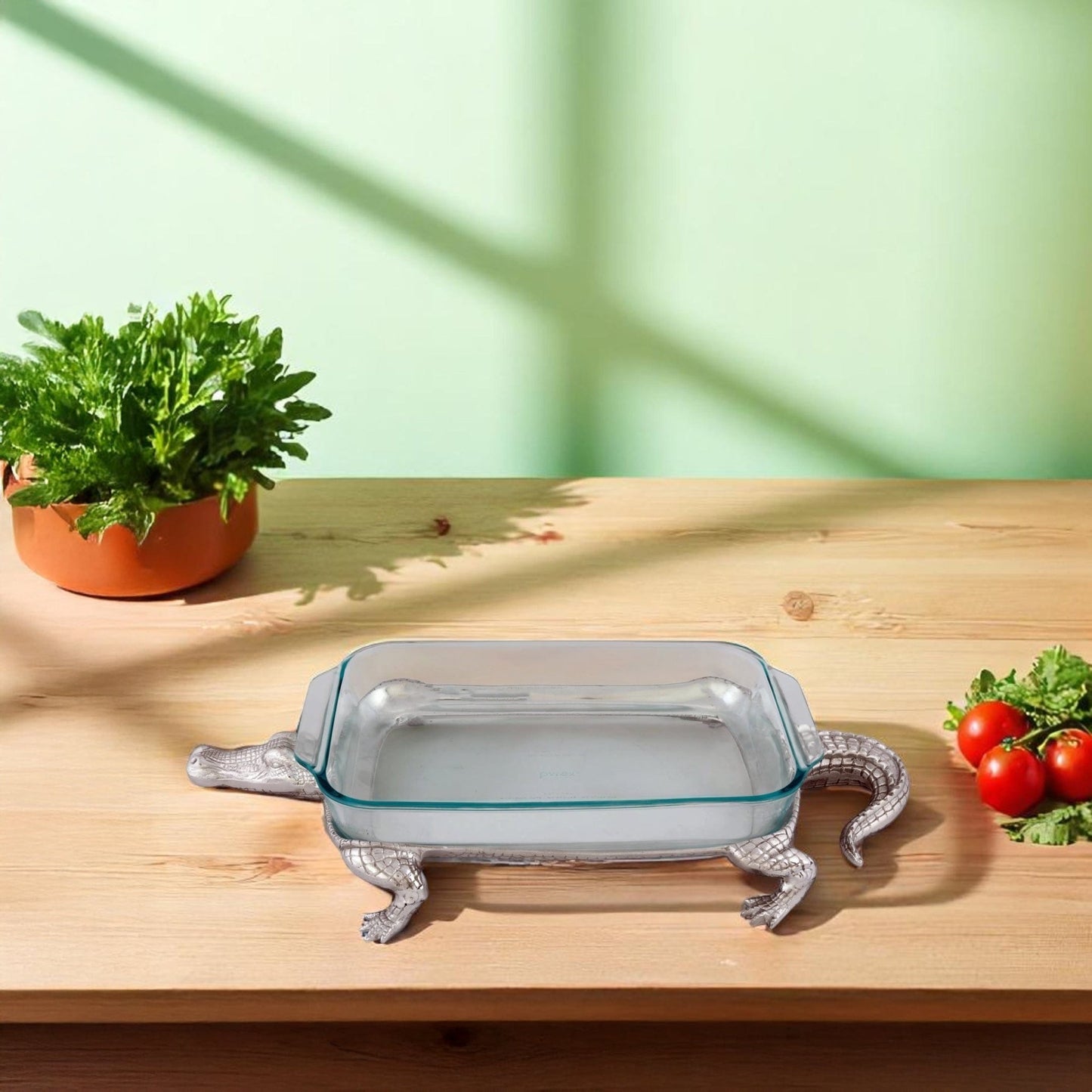 Alligator Pyrex Holder 3qt - themonogram manor 