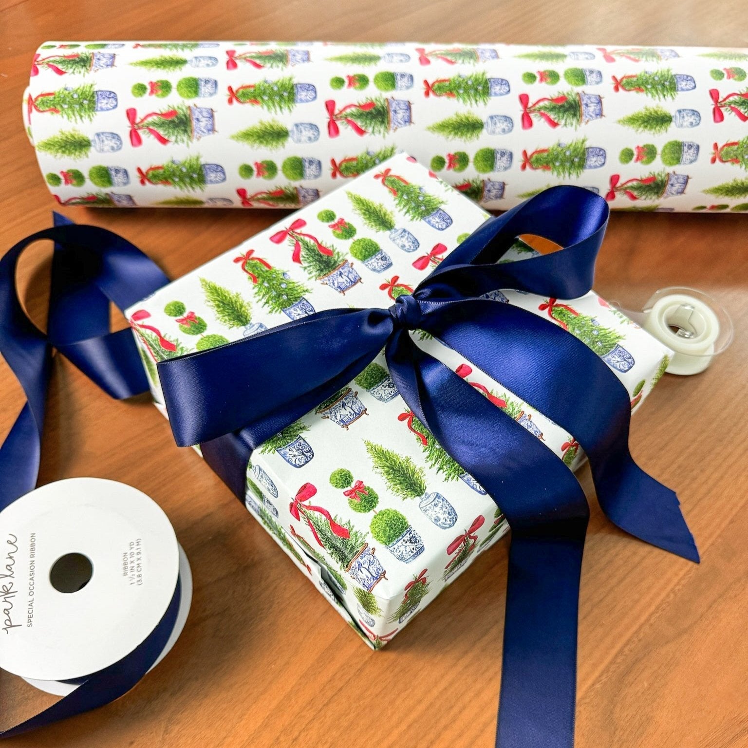 Christmas Chinoiserie Wrapping Paper - themonogram manor 